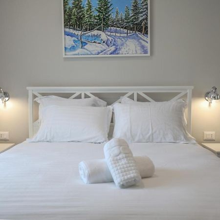 Hotel Peroni Korce Eksteriør bilde