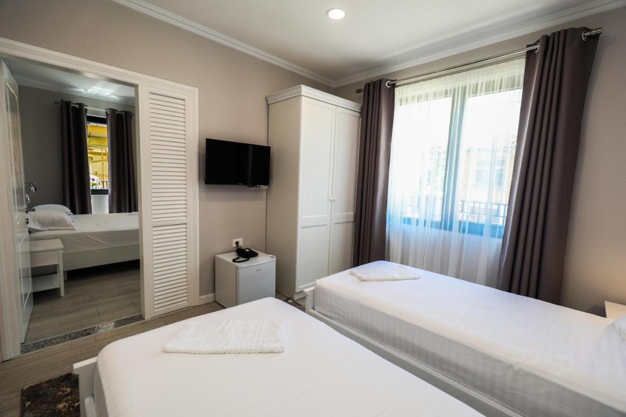 Hotel Peroni Korce Eksteriør bilde