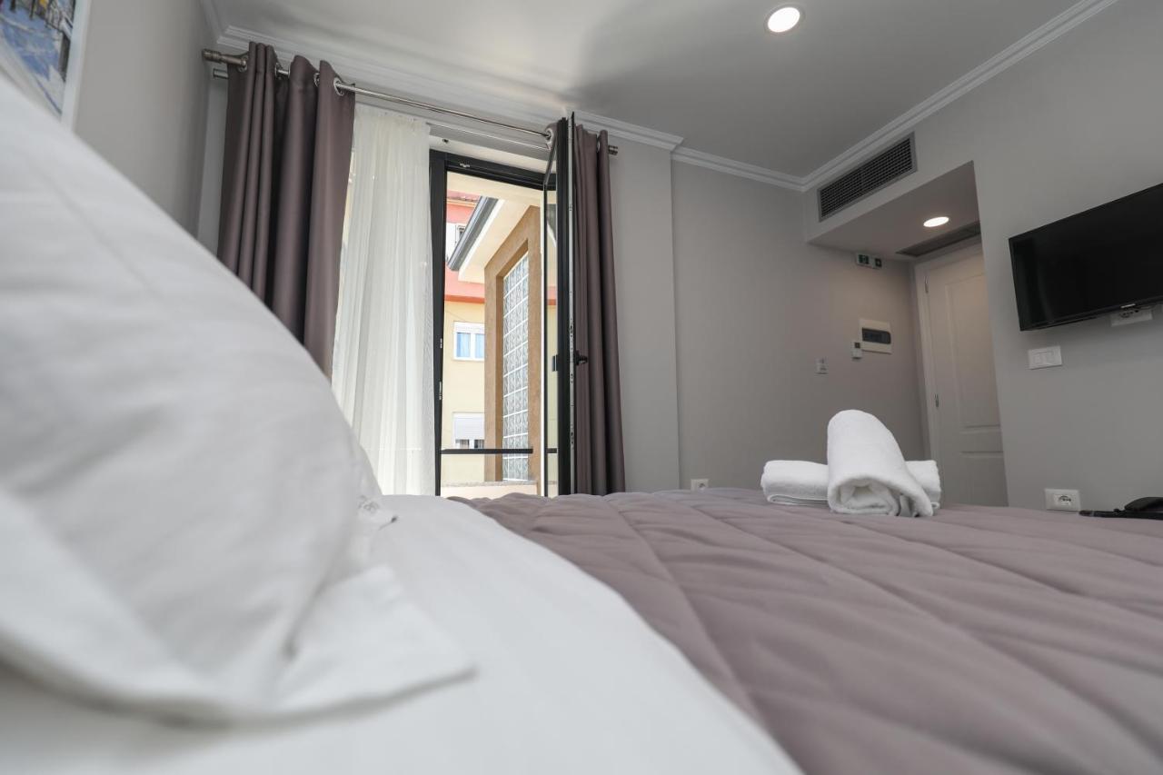 Hotel Peroni Korce Eksteriør bilde