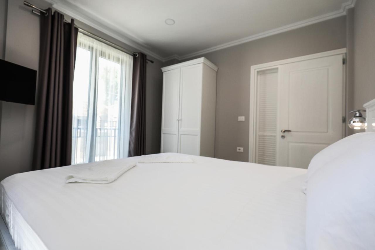 Hotel Peroni Korce Eksteriør bilde